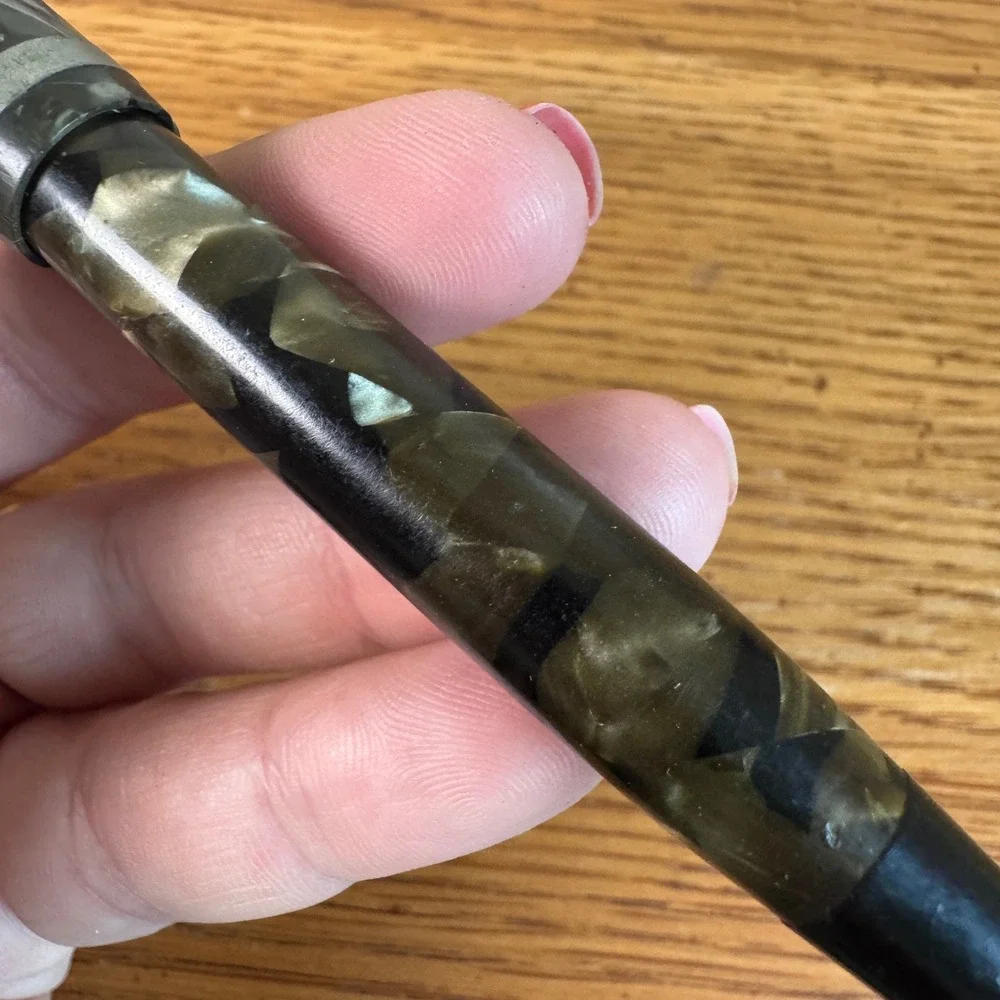 Vintage Parker Challenger Fountain Pen Green Marble Celluloid Button Filler USA